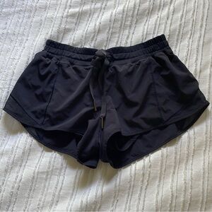 Lululemon hotty hot shorts navy 2.5" inseam